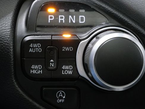 Used 2022 RAM 1500 Big Horn AWD/4WD image 23