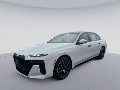 New 2026 BMW 740i xDrive w/ Premium Package
