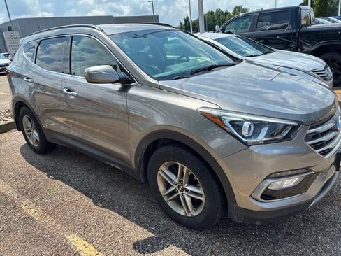 Used 2018 Hyundai Santa Fe Sport w/ 2.4L Value Package 02 AWD/4WD image 4