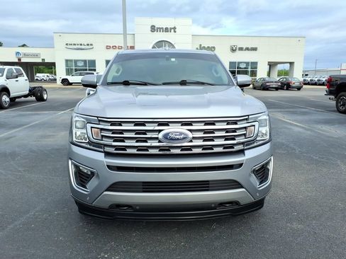 Used 2021 Ford Expedition Max Limited AWD/4WD image 2