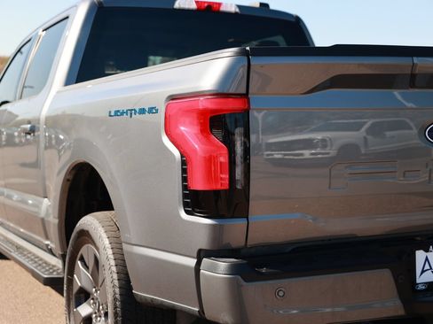 Used 2025 Ford F150 Lightning Flash AWD/4WD image 16