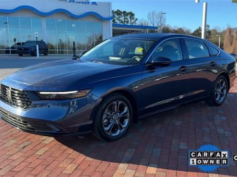 Used 2024 Honda Accord EX-L image 6