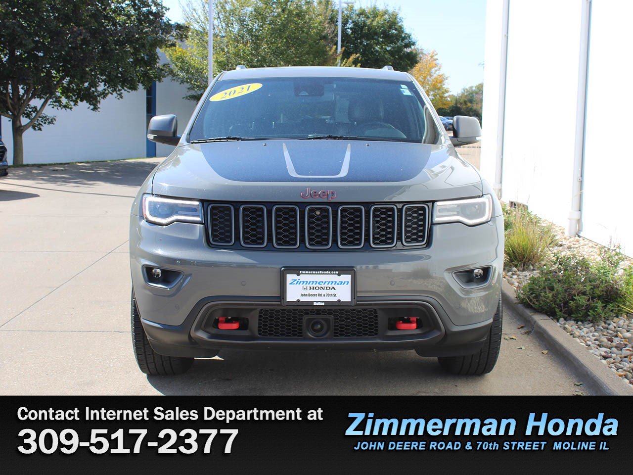 Used 2021 Jeep Grand Cherokee Trailhawk w/ Trailhawk Luxury Group AWD/4WD image 4