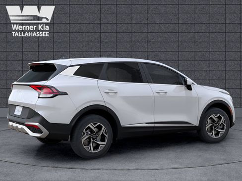 New 2025 Kia Sportage LX image 6
