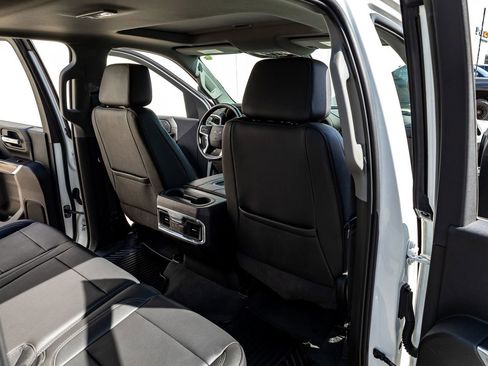 Used 2022 Chevrolet Silverado 2500 LTZ w/ LTZ Plus Package image 32