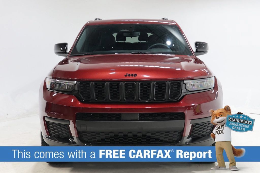 Used 2023 Jeep Grand Cherokee L Laredo AWD/4WD image 2