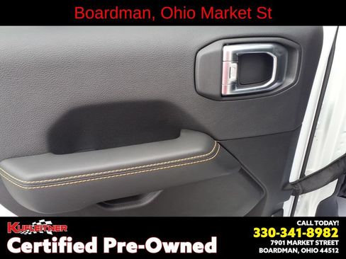Used 2024 Jeep Wrangler Unlimited Sahara AWD/4WD image 14