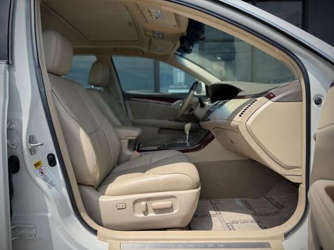Used 2009 Toyota Avalon XL FWD image 20