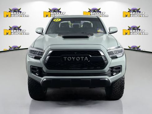 Used 2021 Toyota Tacoma TRD Pro image 2