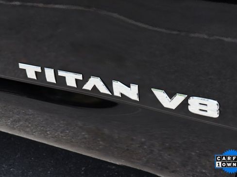 Used 2020 Nissan Titan SV w/ SV Convenience Package image 47