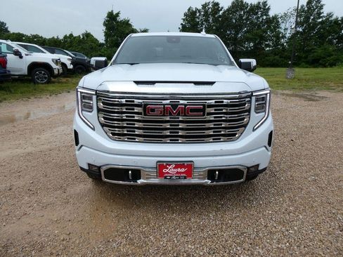 New 2026 GMC Sierra 1500 Denali AWD/4WD image 11