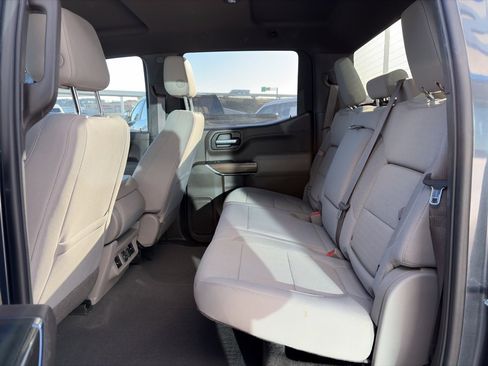 Used 2021 Chevrolet Silverado 1500 RST image 9