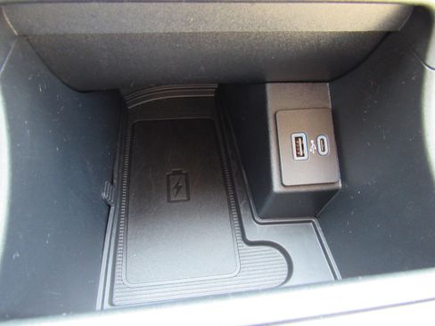 Used 2024 Ford Edge Titanium w/ Titanium Elite Package image 21