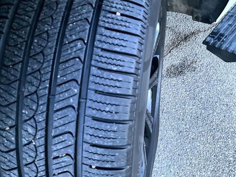 Used 2022 Ford Expedition Max Limited image 26