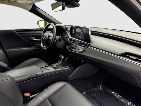 Used 2022 Lexus ES 300h w/ Premium Package FWD image 43