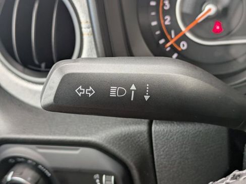 New 2025 Jeep Gladiator Sport image 23