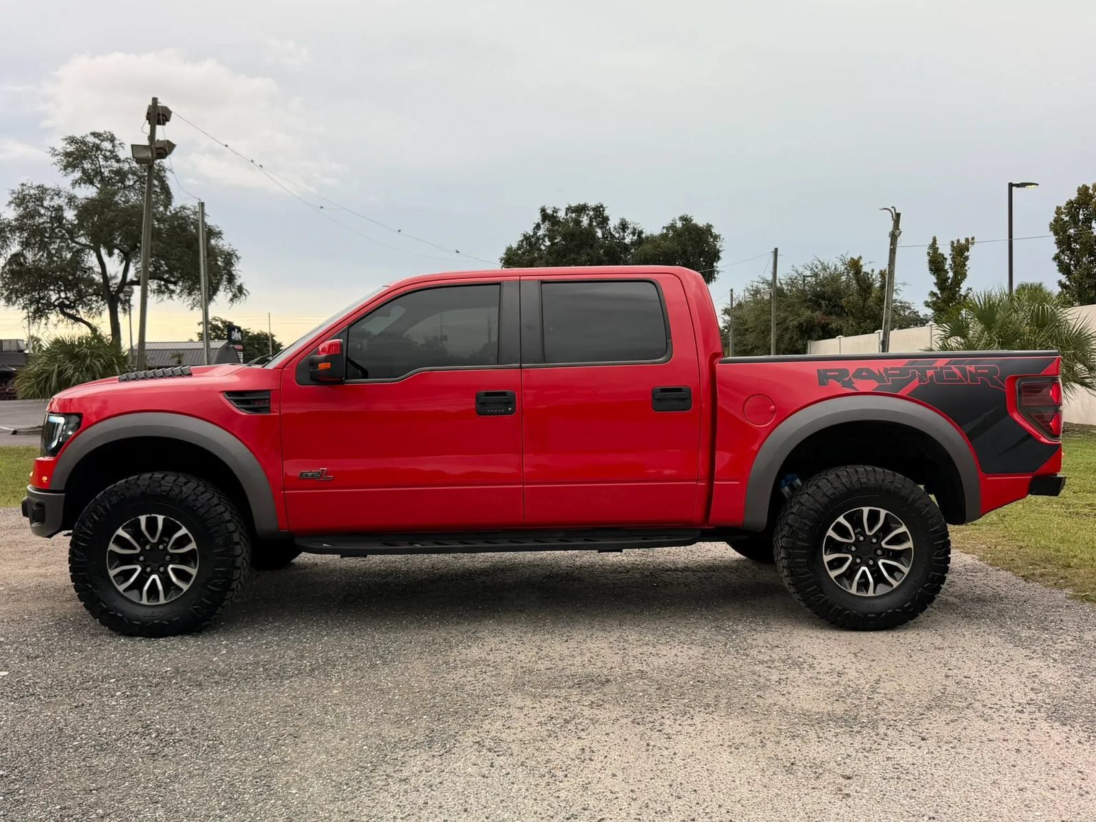 Used 2012 Ford F150 Raptor w/ SVT Exterior Graphics Pkg AWD/4WD image 9