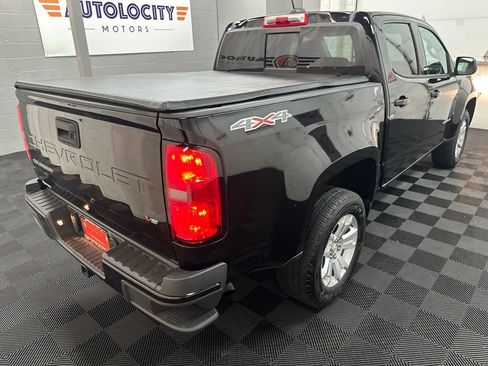 Used 2022 Chevrolet Colorado LT w/ LT Convenience Package AWD/4WD image 9