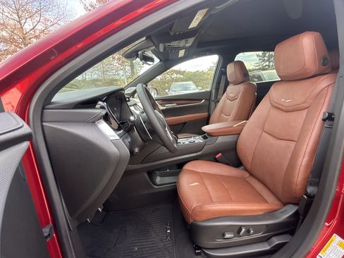 New 2025 Cadillac XT5 Sportv w/ Technology Package image 26