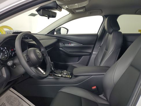 Certified 2025 MAZDA CX-30 AWD 2.5 S w/ Select Sport Pkg image 11