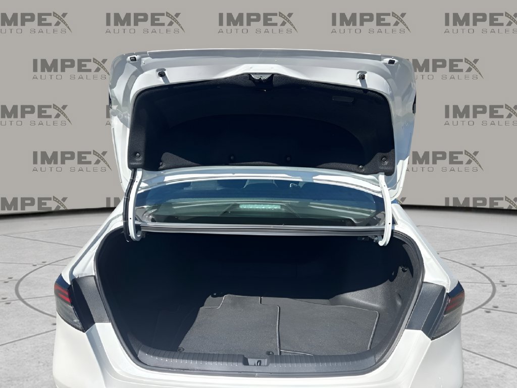 Used 2025 Honda Accord LX image 25