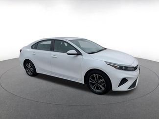 Used 2024 Kia Forte LXS video 2