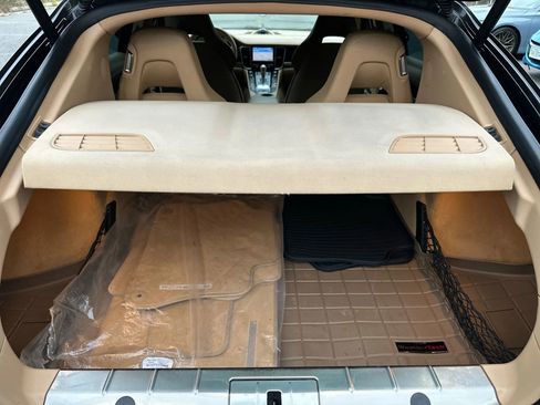 Used 2010 Porsche Panamera 4S image 12