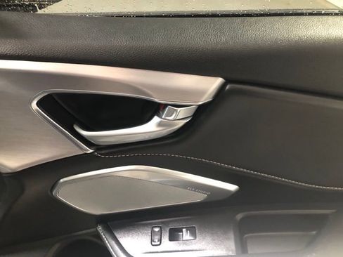 Used 2022 Acura RDX AWD w/ Technology Package image 15
