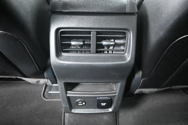 Used 2022 Ford Edge SEL w/ Convenience Package AWD/4WD image 23