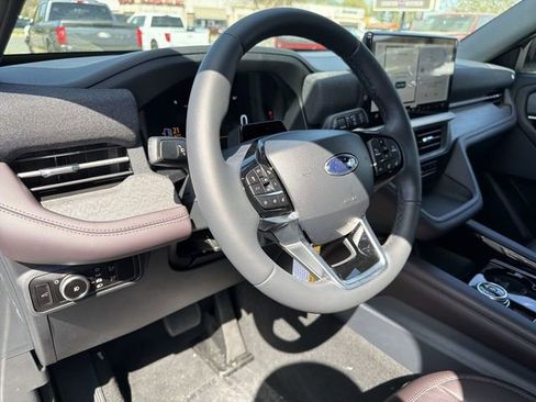 New 2026 Ford Explorer Platinum RWD image 13