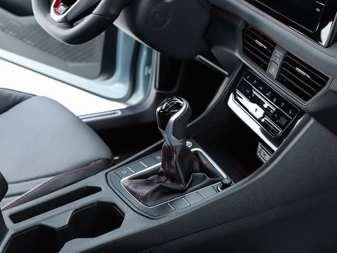 New 2026 Volkswagen Jetta GLI Autobahn FWD image 33