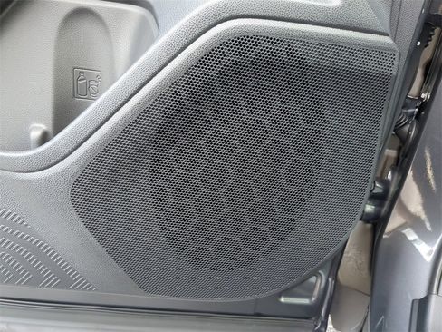 Certified 2025 Subaru Forester Premium w/ Protection Package (1PH) image 20