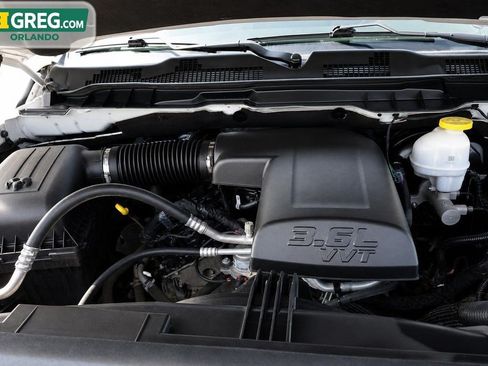 Used 2023 RAM 1500 Classic SLT w/ Electronics Group AWD/4WD image 18