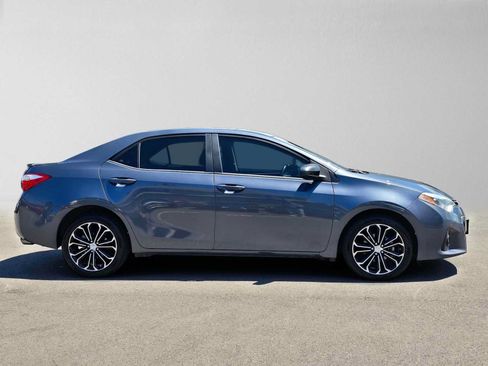 Used 2014 Toyota Corolla S FWD image 2