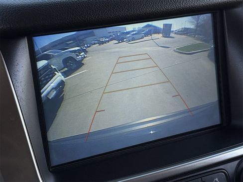 Used 2019 Chevrolet Tahoe LS image 17