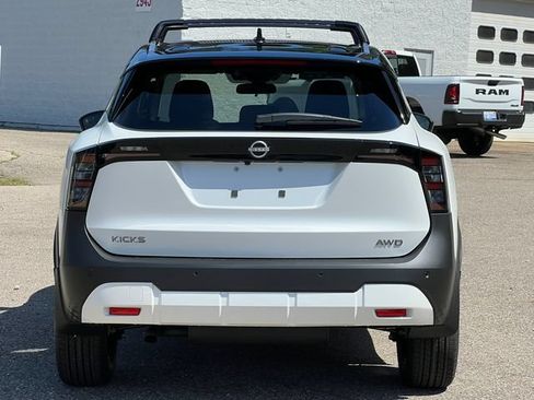 New 2026 Nissan Kicks SV w/ Cold Weather Package AWD/4WD image 40