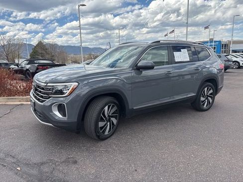 Certified 2025 Volkswagen Atlas SEL AWD/4WD image 3