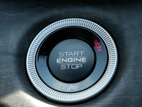 New 2025 Jeep Grand Cherokee L Limited w/ Black Appearance Package image 20