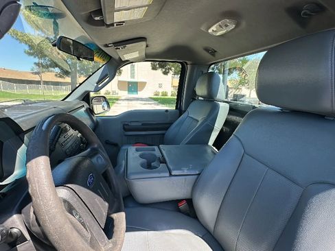 Used 2015 Ford F250 XL RWD image 10