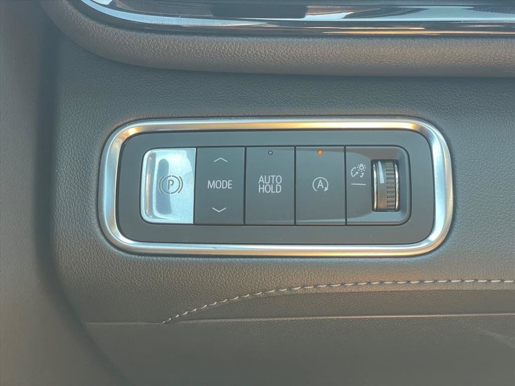 Used 2026 Buick Enclave Sport Touring w/ Power Package FWD image 18