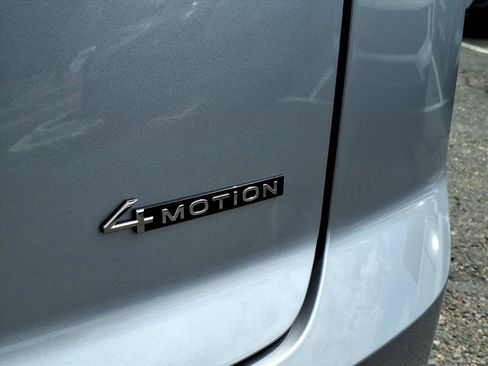 New 2026 Volkswagen Atlas Cross Sport SE image 9