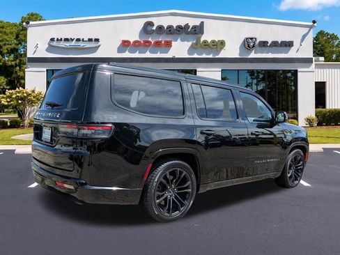 Used 2024 Jeep Grand Wagoneer Series II Obsidian w/ Quick Order Packagew 28T AWD/4WD image 4