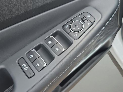 Certified 2023 Hyundai Santa Fe Limited AWD/4WD image 17