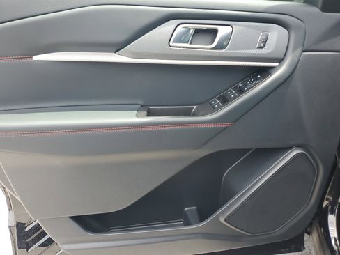 New 2026 Ford Explorer ST-Line RWD image 13