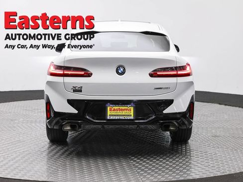Used 2024 BMW X4 xDrive30i w/ Premium Package AWD/4WD image 6