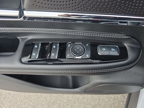 New 2026 Lincoln Corsair Reserve w/ Jet Appearance Package AWD/4WD image 28
