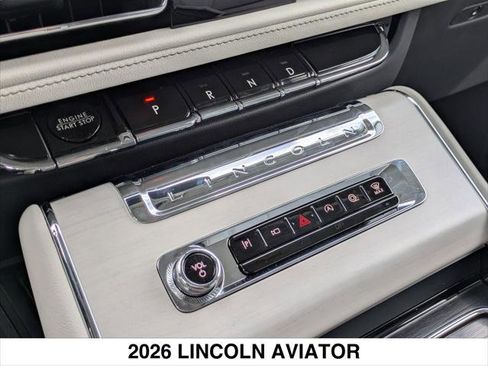 New 2026 Lincoln Aviator Reserve w/ Luxury Package RWD image 8