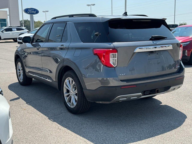 Used 2021 Ford Explorer XLT w/ Equipment Group 202A AWD/4WD image 6