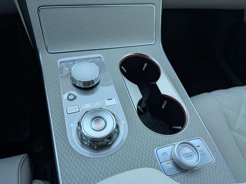 New 2026 Genesis GV80 3.5T Prestige image 22