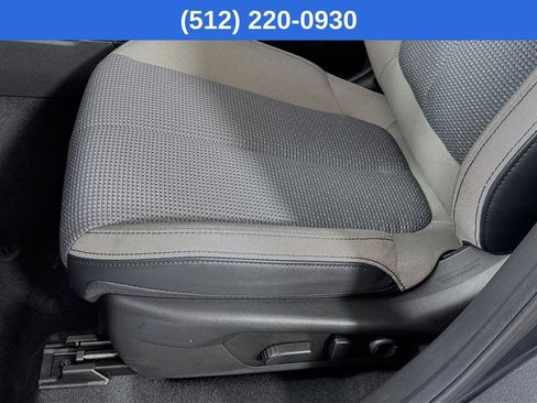 Used 2025 Subaru Forester Premium image 24